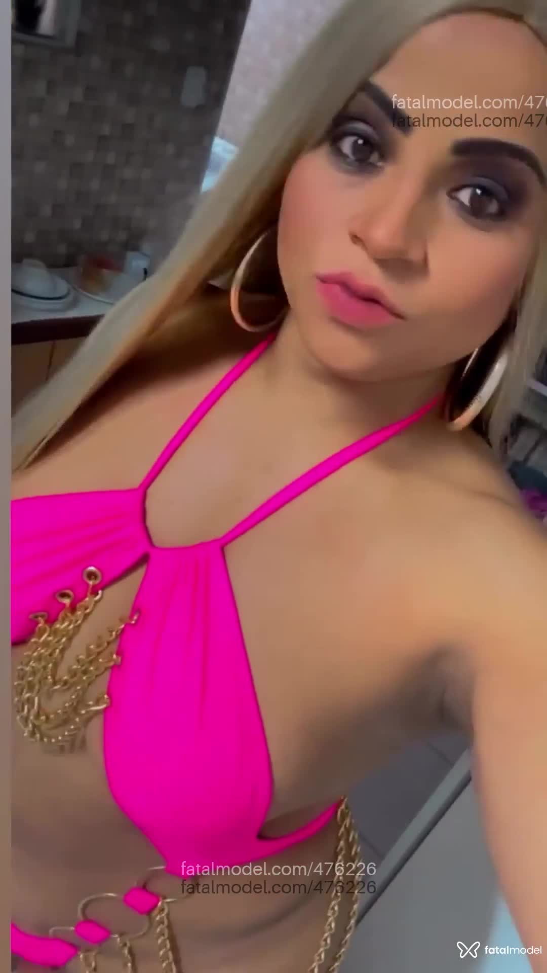 Acompanhante travesti morena (o) de olhos castanhos em Guaratinguetá - Agatha