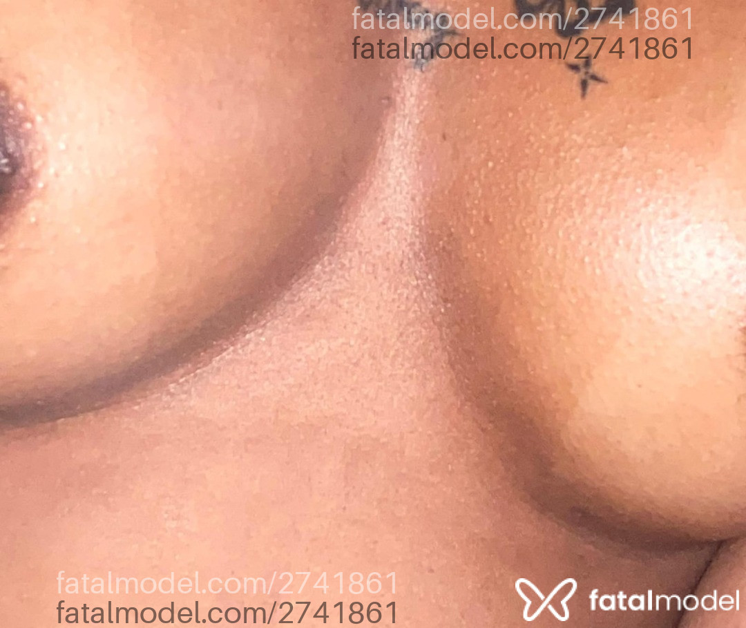 Acompanhante mulher morena (o) de olhos castanhos em Virtual - Preta