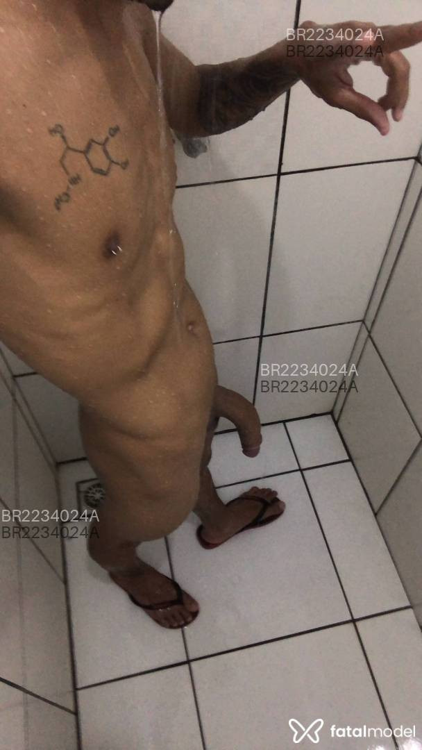 Acompanhante homem com cabelo castanho de olhos pretos em Virtual - Brayan Ryan