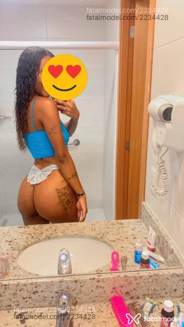 Acompanhante mulher com cabelo castanho de olhos castanhos em Serra Acompanhante mulher com cabelo castanho de olhos castanhos em Serra - Lele Soares