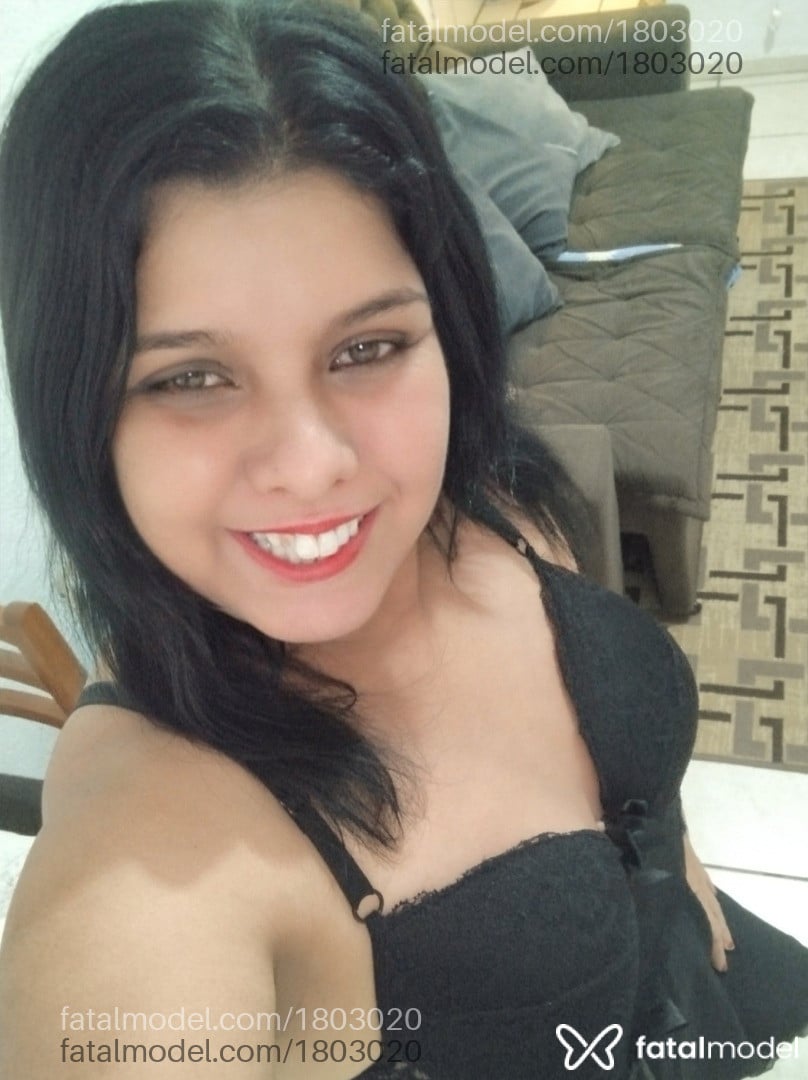 Acompanhante mulher morena (o) de olhos mel em Pindamonhangaba - Maya Mendes