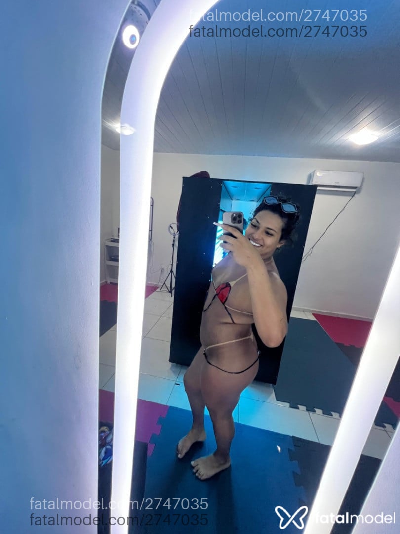 Acompanhante mulher trans morena (o) de olhos castanhos em Niterói - Lele Garcia