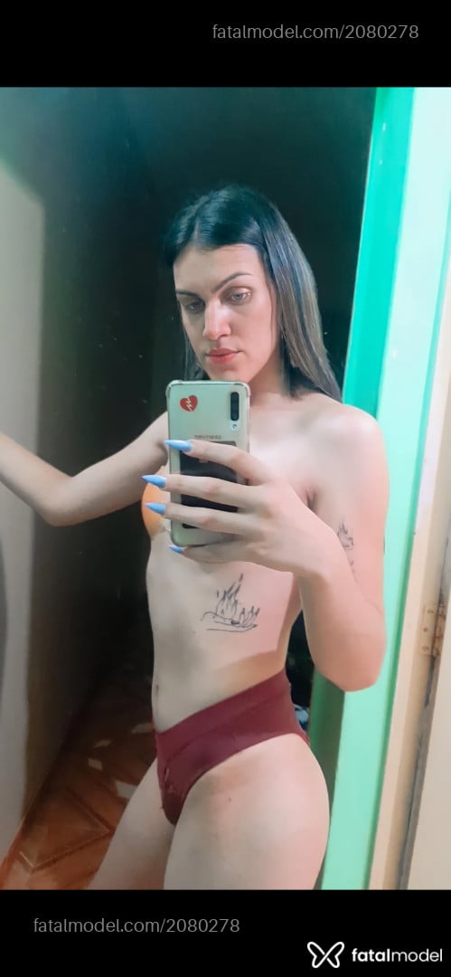 Acompanhante mulher trans morena (o) de olhos verdes em Alvorada - Mulherpp