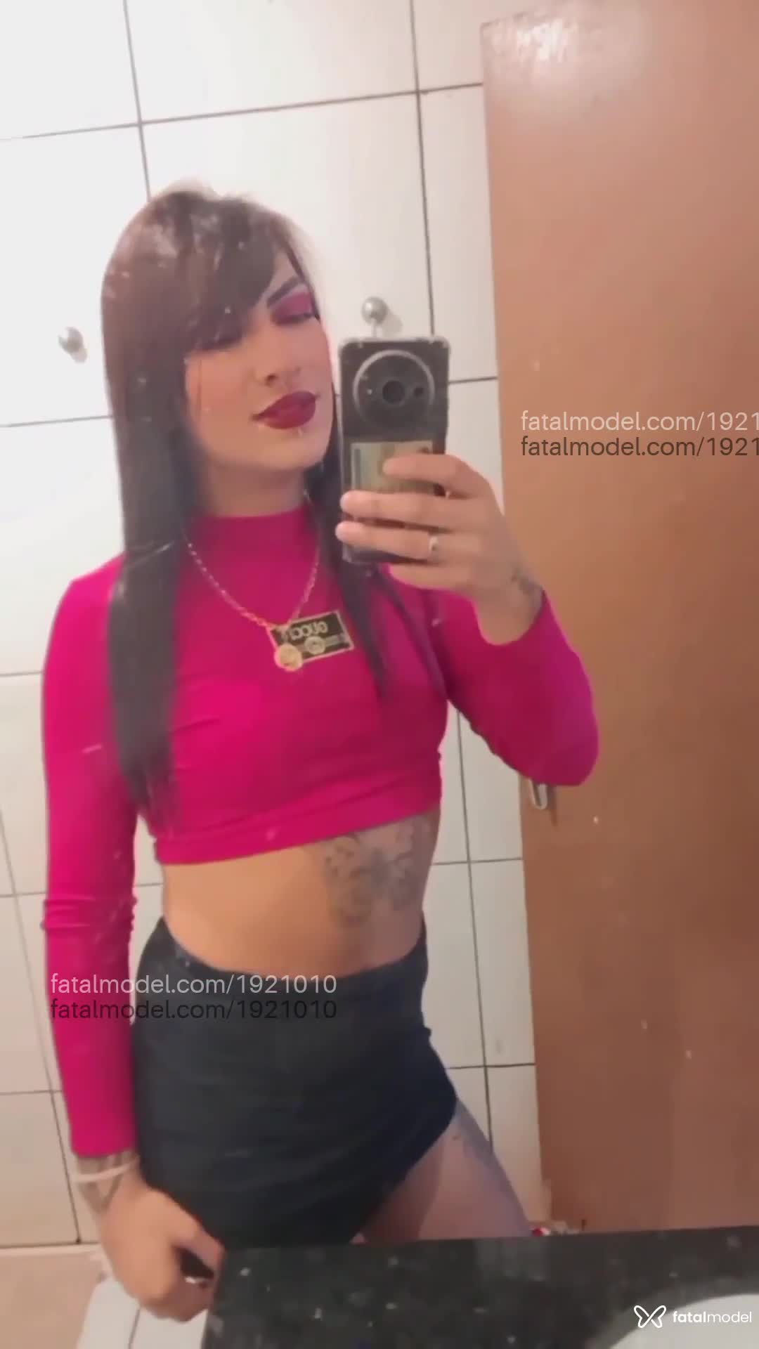 Acompanhante mulher trans morena (o) de olhos pretos em Cascavel Acompanhante mulher trans morena (o) de olhos pretos em Cascavel - Gabrielly