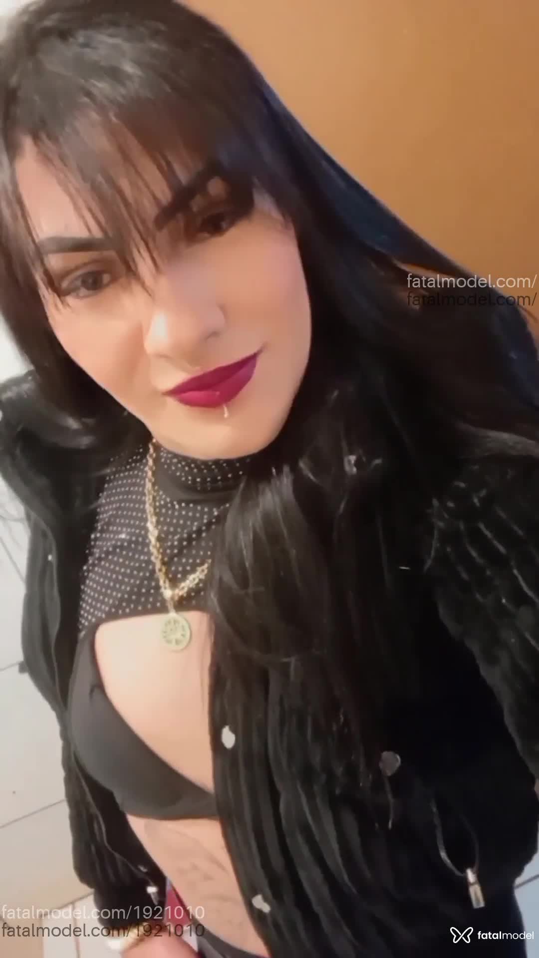 Acompanhante mulher trans morena (o) de olhos pretos em Cascavel Acompanhante mulher trans morena (o) de olhos pretos em Cascavel - Gabrielly
