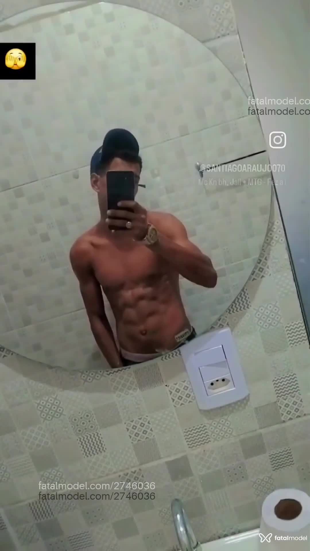 Acompanhante homem morena (o) de olhos pretos em Dom Eliseu - Santiago Araújo