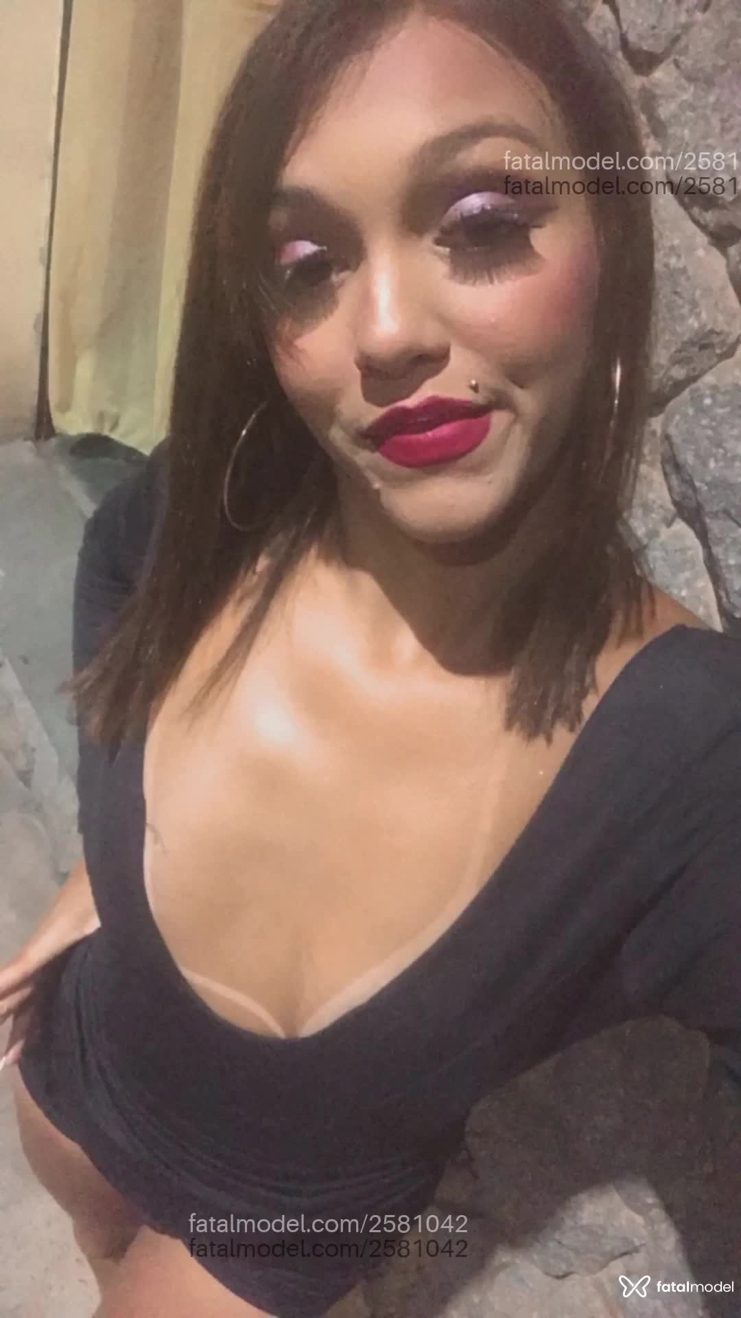 Acompanhante mulher com cabelo castanho de olhos castanhos em São João Del Rei Acompanhante mulher com cabelo castanho de olhos castanhos em São João Del Rei - Bebelzinha