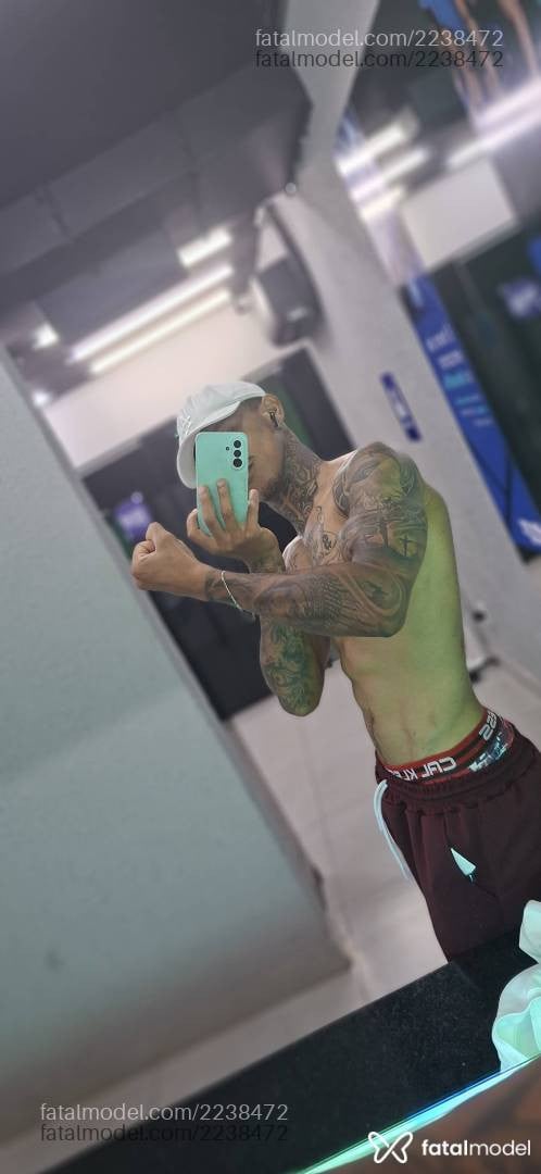 Acompanhante homem morena (o) de olhos mel em Goiânia - Mendes