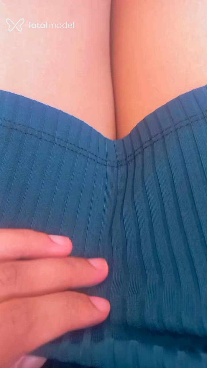 Acompanhante mulher morena (o) de olhos castanhos - Manu Acompanhante mulher morena (o) de olhos castanhos - Manu
