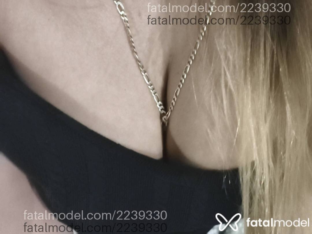 Acompanhante mulher loira (o) de olhos castanhos em Brasília - Mel