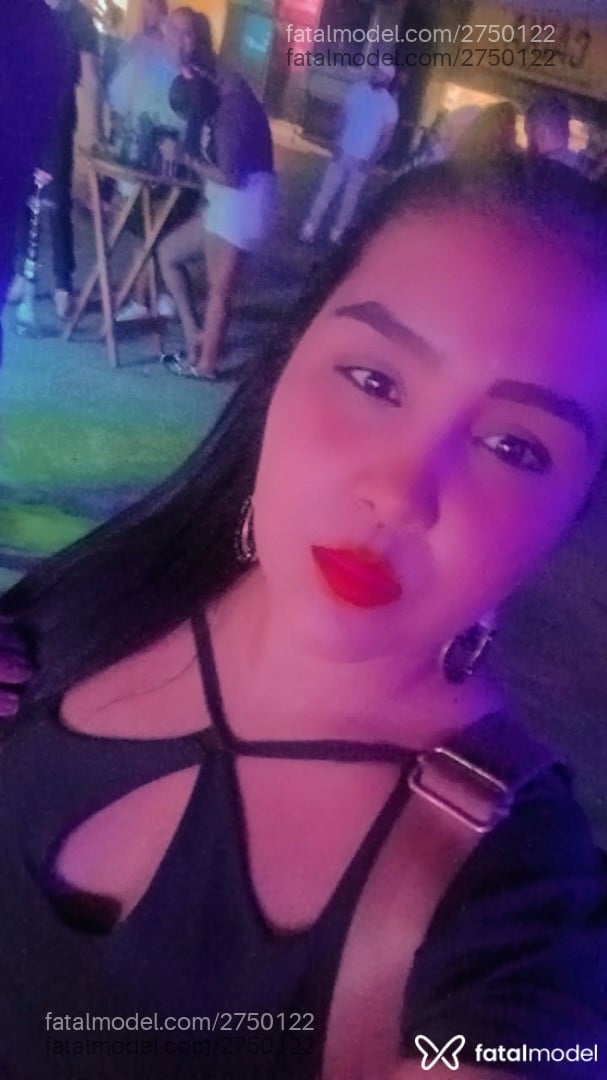 Acompanhante mulher morena (o) de olhos castanhos em Porto Velho - Alice