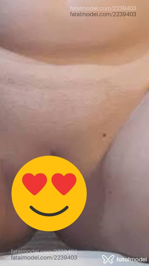 Acompanhante mulher morena (o) de olhos pretos - Bruna