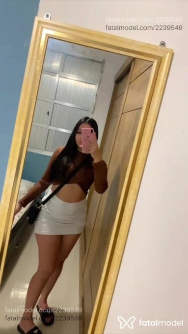 Acompanhante mulher morena (o) de olhos castanhos - Mari Santos