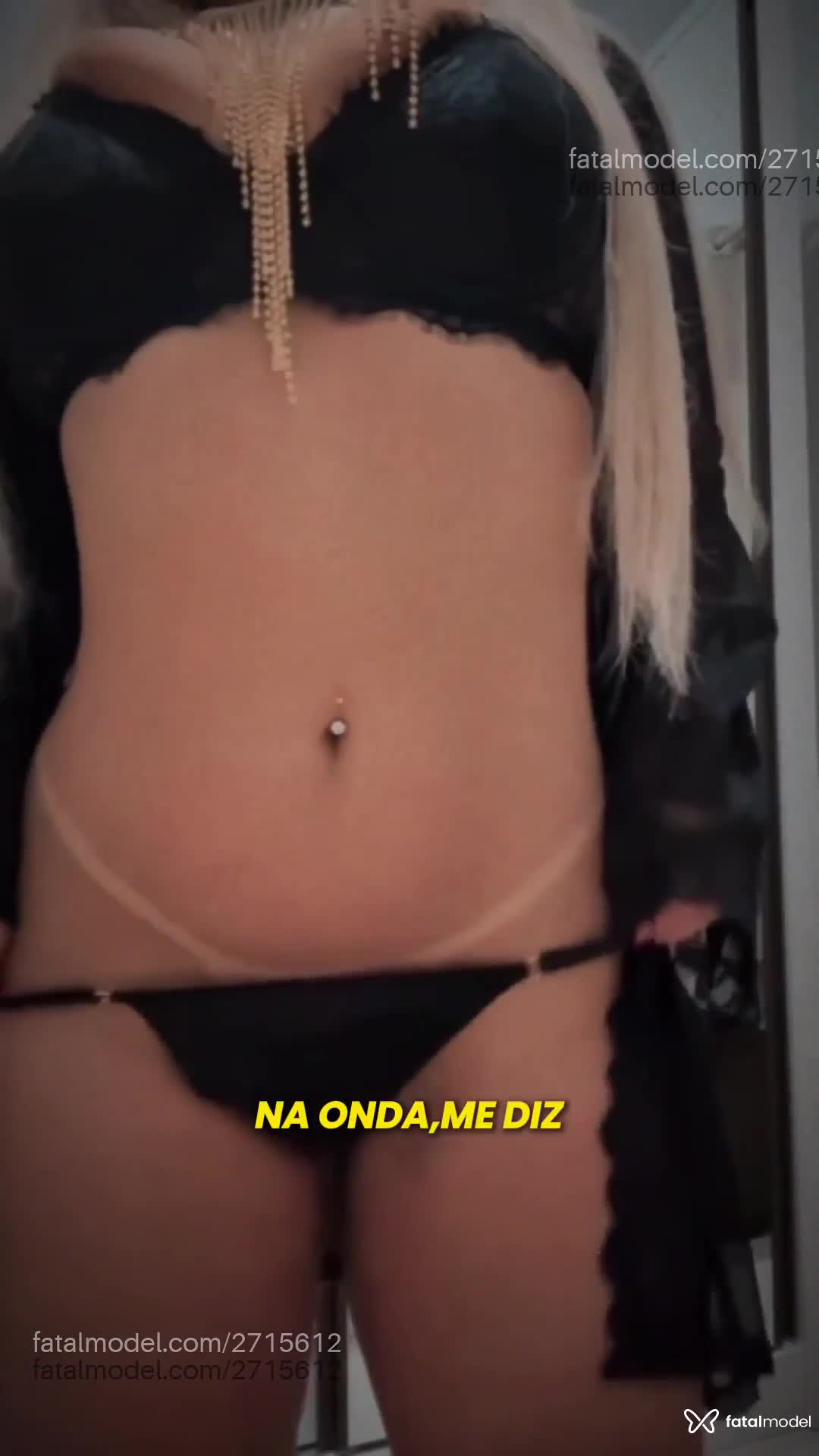 Acompanhante mulher loira (o) de olhos azuis em Luís Eduardo Magalhães - Bella Muller