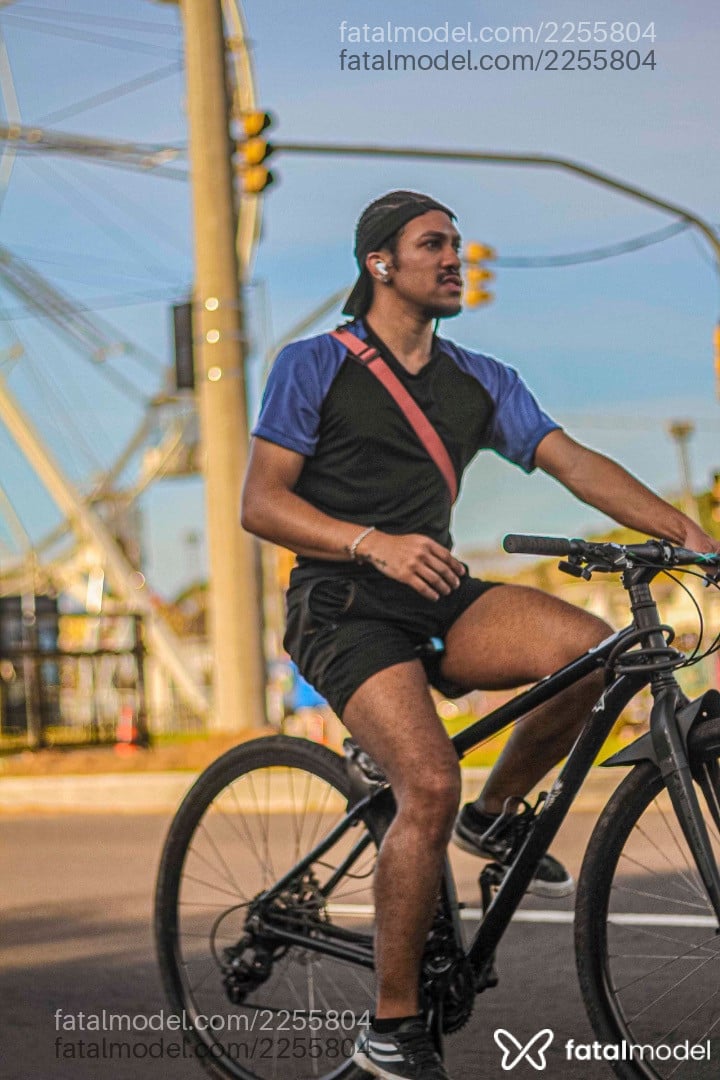 Acompanhante homem com cabelo castanho de olhos castanhos - Leozinho Acompanhante homem com cabelo castanho de olhos castanhos - Leozinho