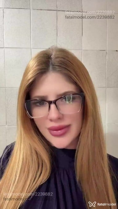 Acompanhante mulher loira (o) de olhos verdes em São José do Rio Preto - Bela Oliveira