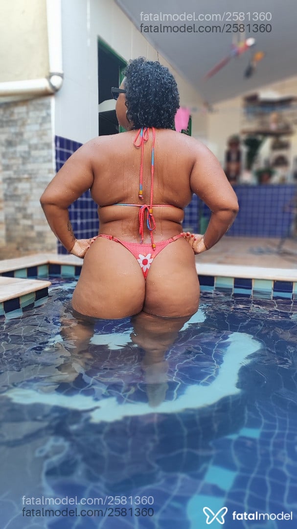 Acompanhante mulher morena (o) de olhos castanhos - Lorena Alves Acompanhante mulher morena (o) de olhos castanhos - Lorena Alves