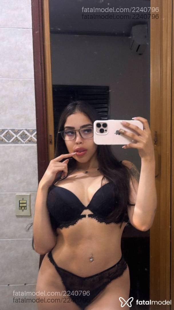 Acompanhante mulher com cabelo castanho de olhos castanhos em Arapongas - Bruna