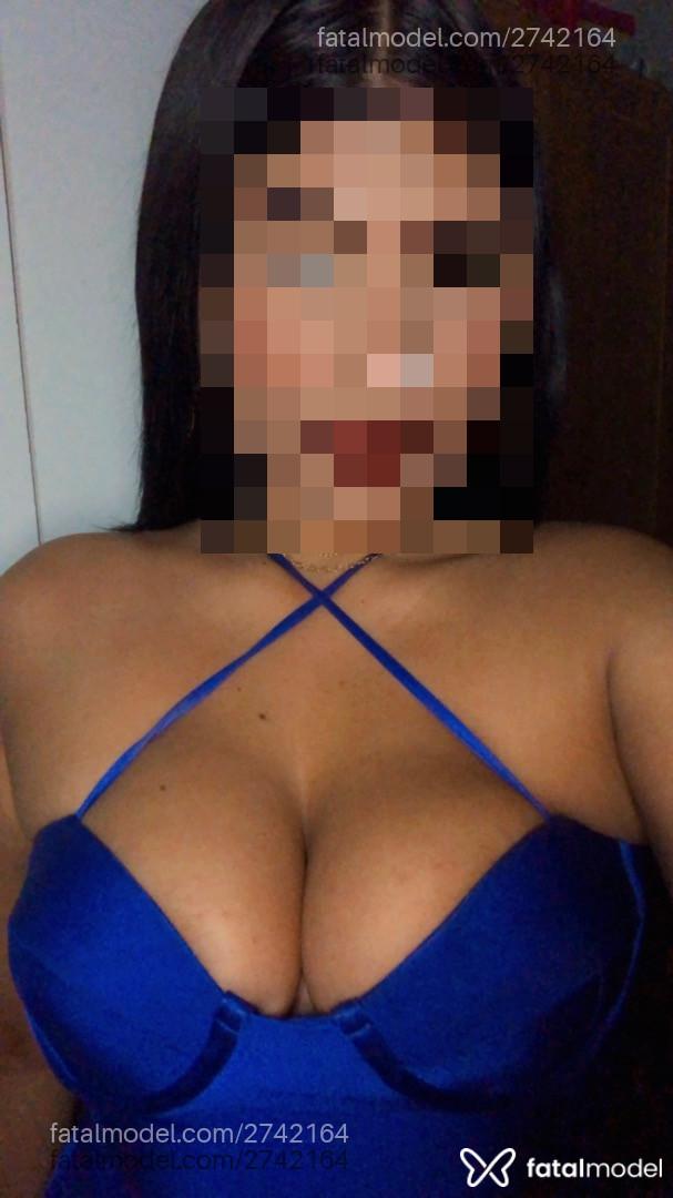 Acompanhante mulher morena (o) de olhos mel em Virtual Acompanhante mulher morena (o) de olhos mel em Virtual - Annaa