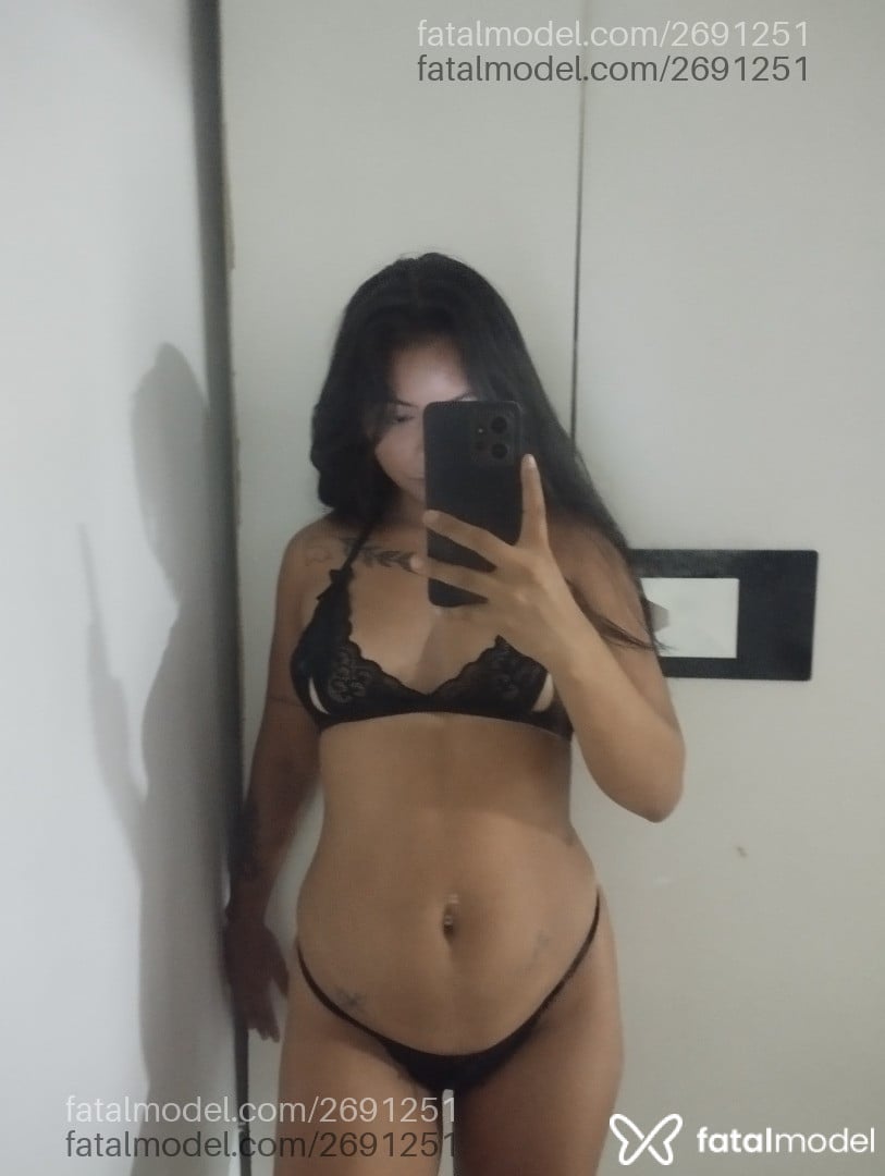 Acompanhante mulher morena (o) de olhos castanhos em Manaus - Manuella