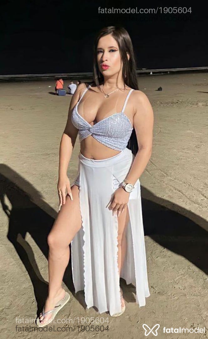 Acompanhante mulher morena (o) de olhos castanhos em São Paulo - Mia