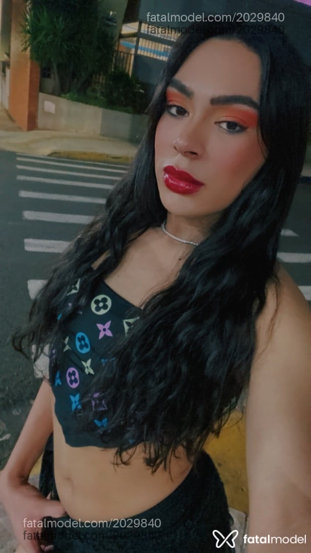 Acompanhante mulher trans morena (o) de olhos castanhos em Balneário Camboriú - Priscila Oliveira