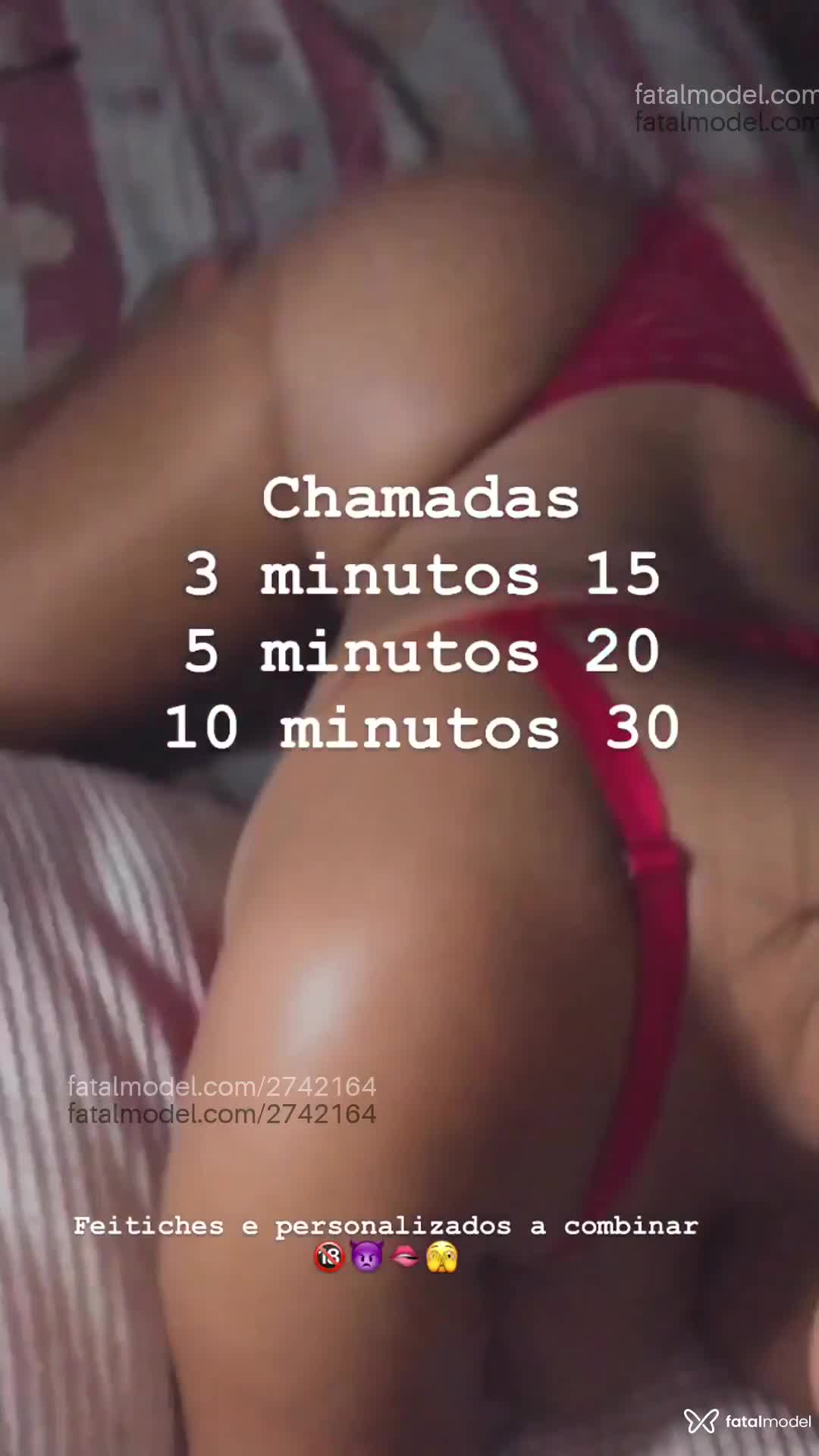 Acompanhante mulher morena (o) de olhos mel em Virtual Acompanhante mulher morena (o) de olhos mel em Virtual - Annaa
