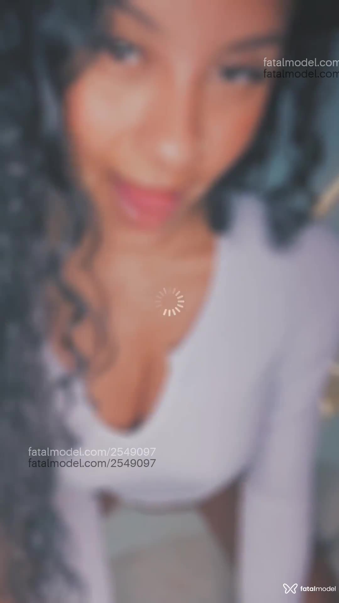 Acompanhante mulher morena (o) de olhos castanhos - Cherry Mady