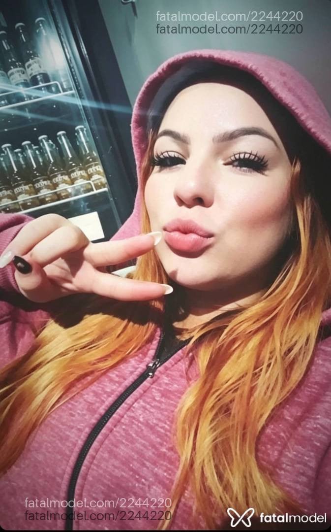 Acompanhante mulher ruiva (o) de olhos castanhos em Rondonópolis - Luah