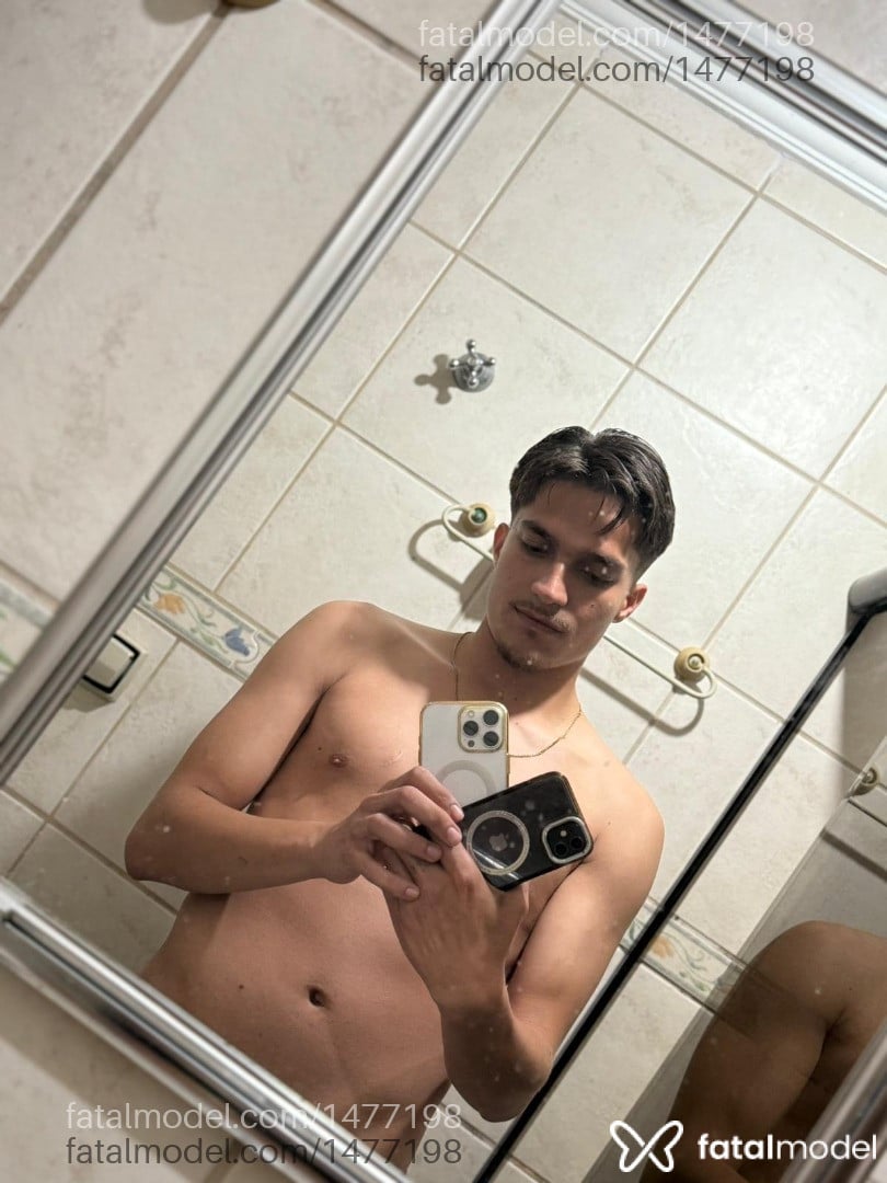 Acompanhante homem loira (o) de olhos verdes em Campinas Acompanhante homem loira (o) de olhos verdes em Campinas - Kevin