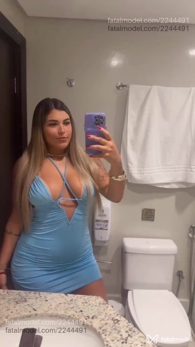 Acompanhante mulher loira (o) de olhos pretos em Varginha - Bruna