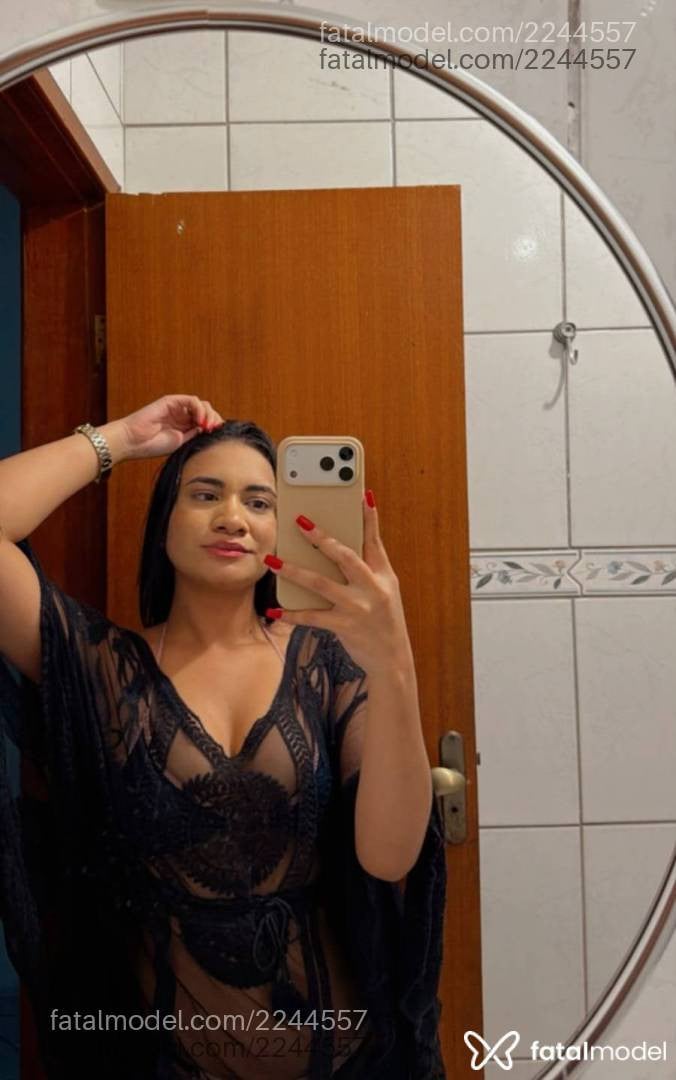 Acompanhante mulher morena (o) de olhos castanhos - Melissa Borges
