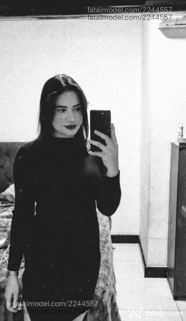 Acompanhante mulher morena (o) de olhos castanhos - Melissa Borges