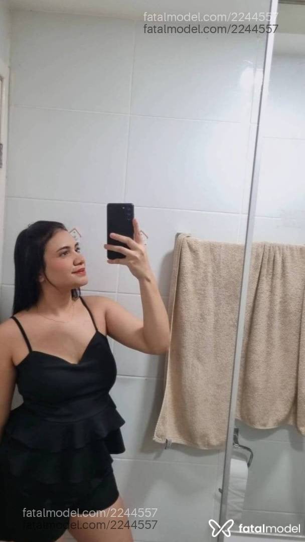 Acompanhante mulher morena (o) de olhos castanhos - Melissa Borges
