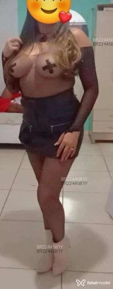 Acompanhante mulher loira (o) de olhos castanhos - Yara Mendes Acompanhante mulher loira (o) de olhos castanhos - Yara Mendes
