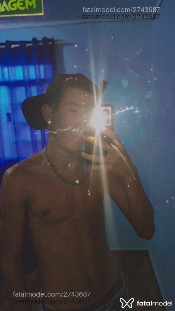 Acompanhante homem morena (o) de olhos castanhos em Virtual Acompanhante homem morena (o) de olhos castanhos em Virtual - Fabricioarruda