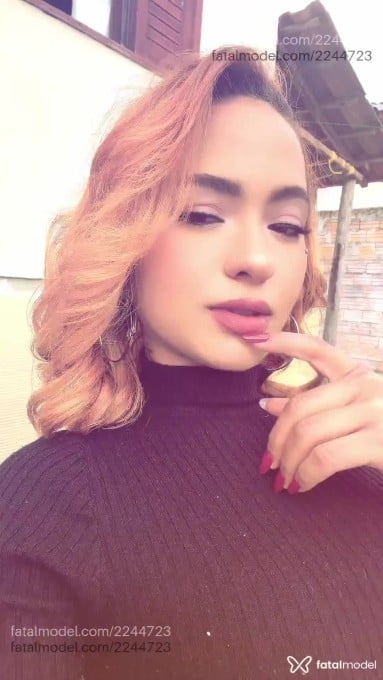 Acompanhante mulher morena (o) de olhos pretos em Criciúma - Sophia Torres
