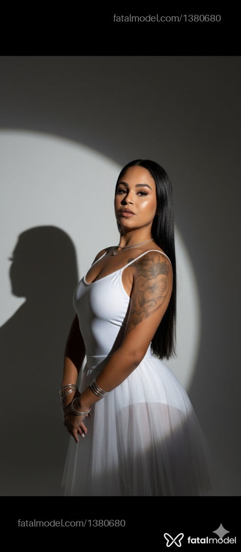 Acompanhante mulher morena (o) de olhos castanhos em Uberaba - Vitoria Fernanda