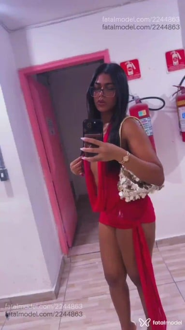 Acompanhante mulher morena (o) de olhos pretos em Jataí Acompanhante mulher morena (o) de olhos pretos em Jataí - Fernanda Siqueira