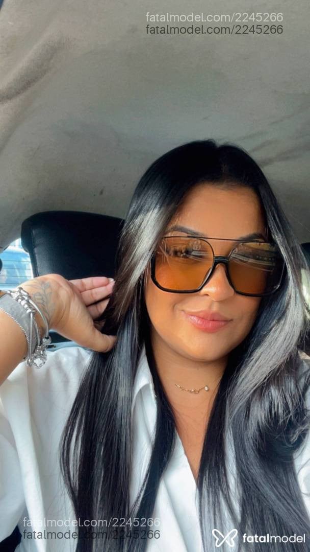 Acompanhante mulher morena (o) de olhos castanhos - Melissa Barros