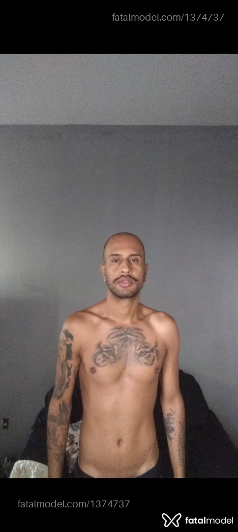 Acompanhante homem morena (o) de olhos castanhos em Belo Horizonte - Rique