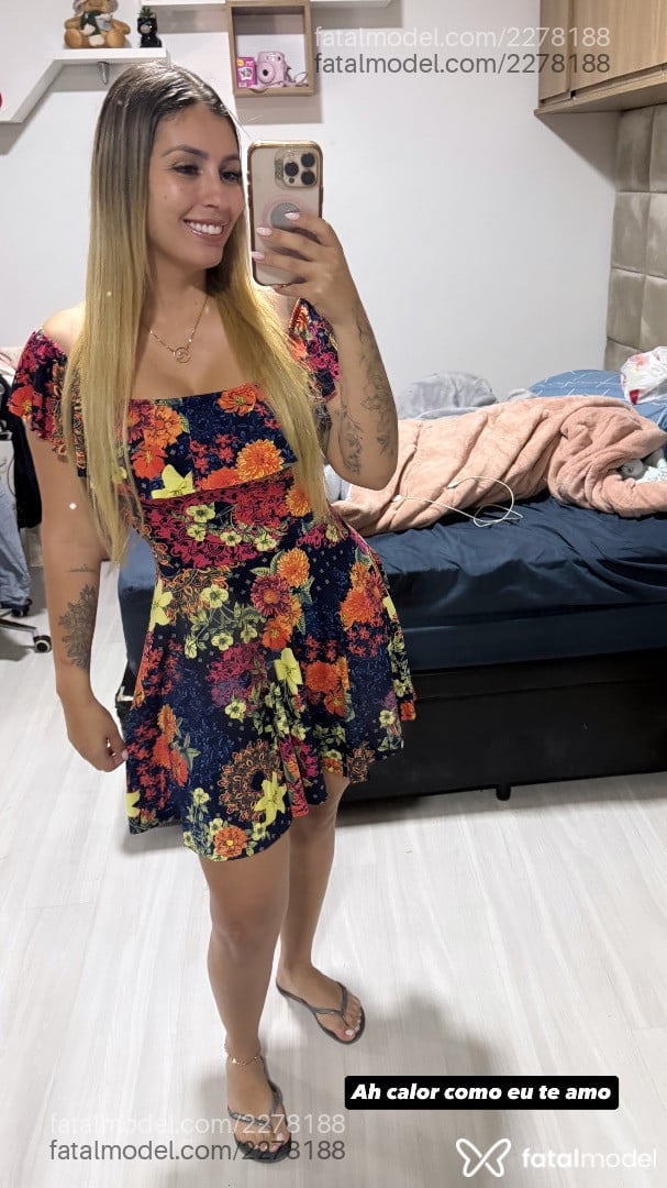 Acompanhante mulher loira (o) de olhos castanhos em Mogi das Cruzes Acompanhante mulher loira (o) de olhos castanhos em Mogi das Cruzes - Jbarbie