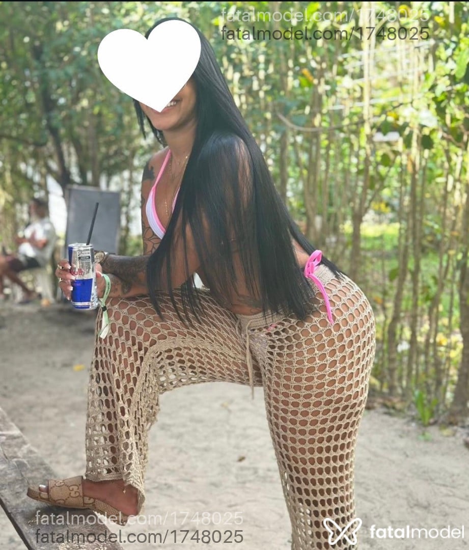 Acompanhante mulher morena (o) de olhos pretos em Feira de Santana Acompanhante mulher morena (o) de olhos pretos em Feira de Santana - Lorena Pires