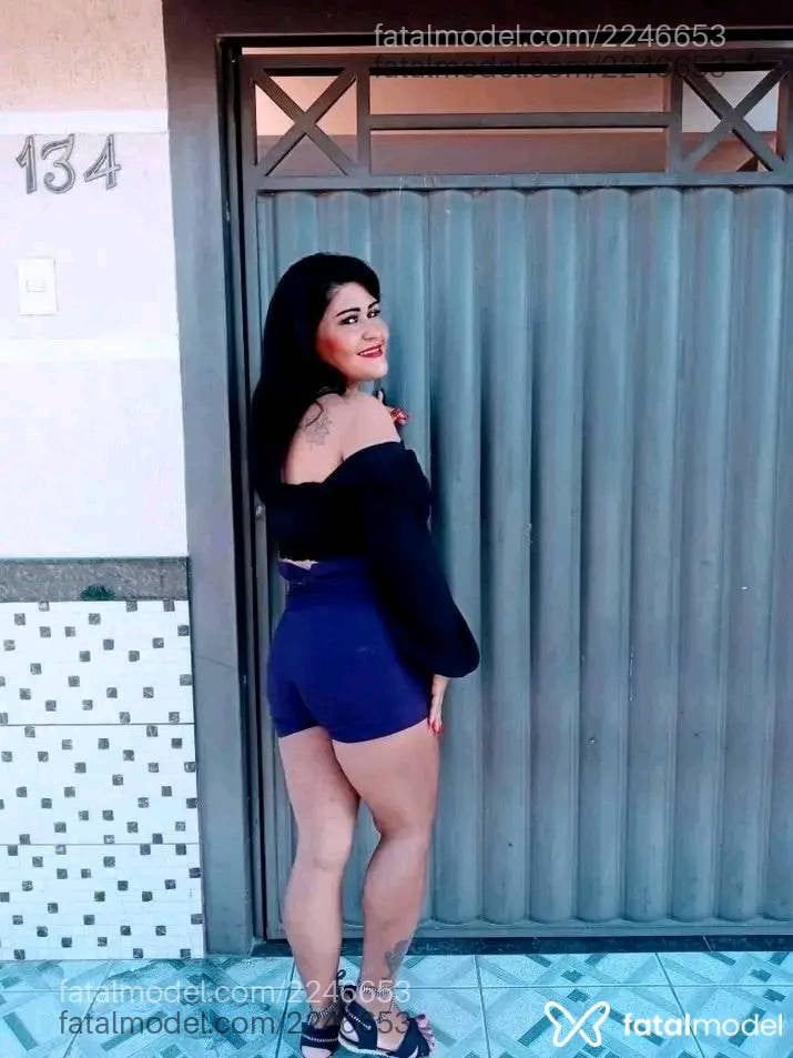 Acompanhante mulher morena (o) de olhos pretos em Campos dos Goytacazes - Adriana