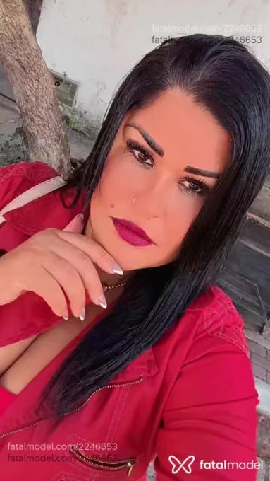 Acompanhante mulher morena (o) de olhos pretos em Campos dos Goytacazes - Adriana