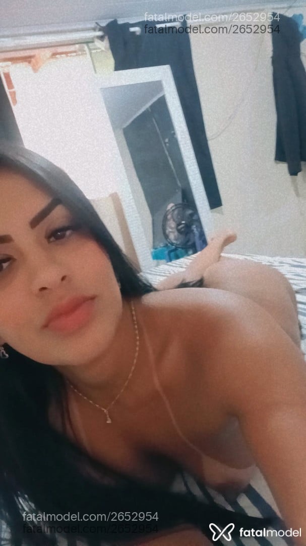 Acompanhante mulher morena (o) de olhos castanhos em Ituiutaba Acompanhante mulher morena (o) de olhos castanhos em Ituiutaba - Ana Clara