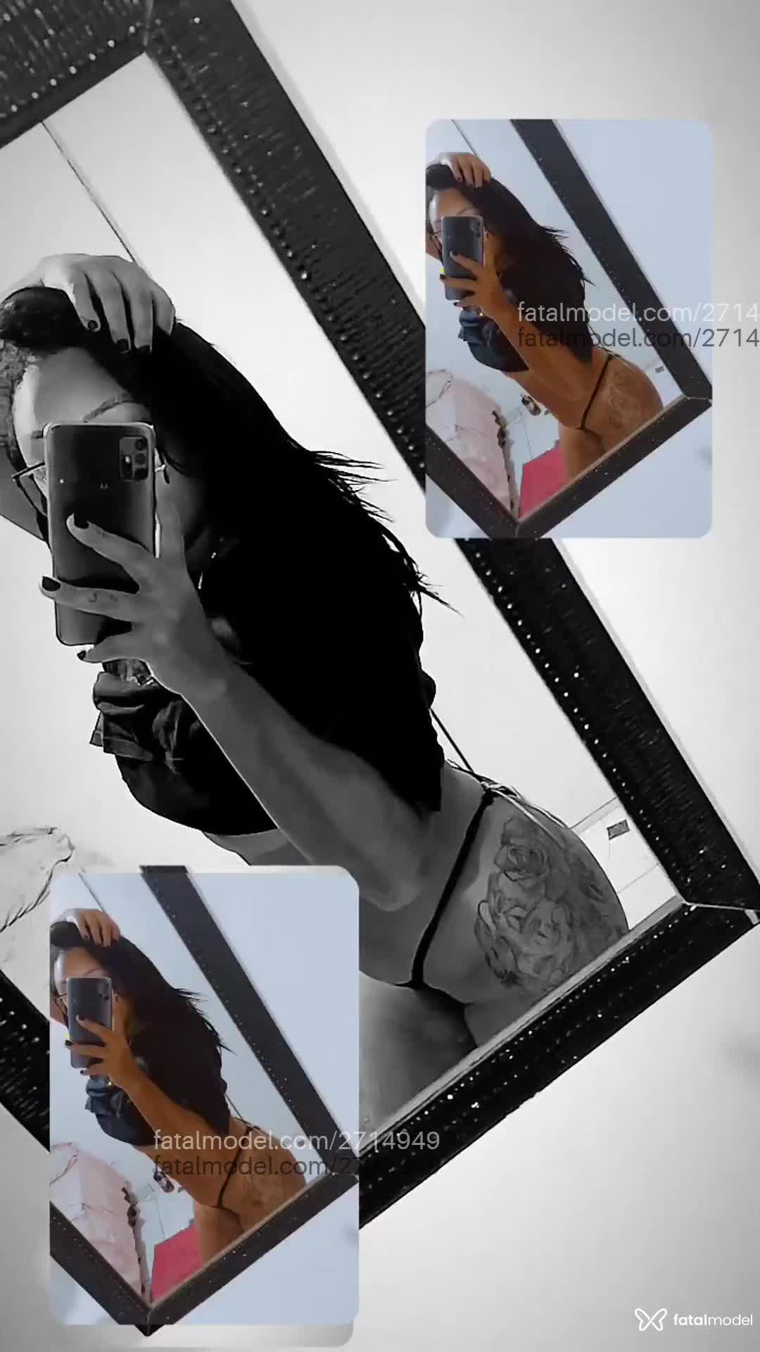 Acompanhante mulher com cabelo castanho de olhos castanhos em Virtual - Carol Araujo