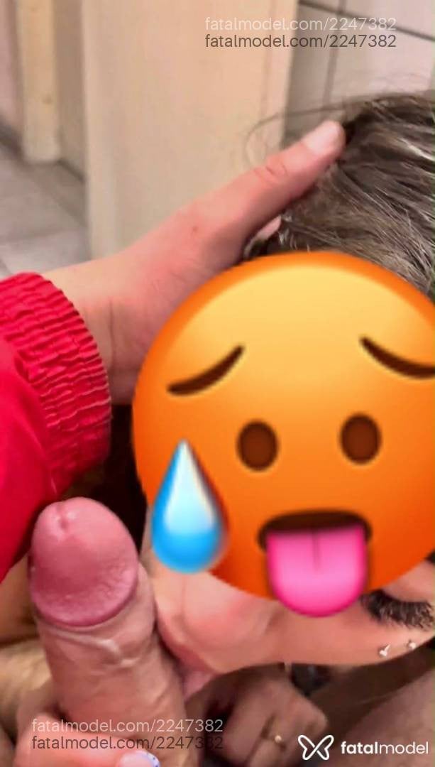 Acompanhante mulher com cabelo castanho de olhos castanhos - Julia