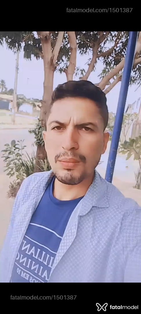 Acompanhante homem morena (o) de olhos castanhos em Aparecida de Goiânia Acompanhante homem morena (o) de olhos castanhos em Aparecida de Goiânia - MARCOS MACHADO