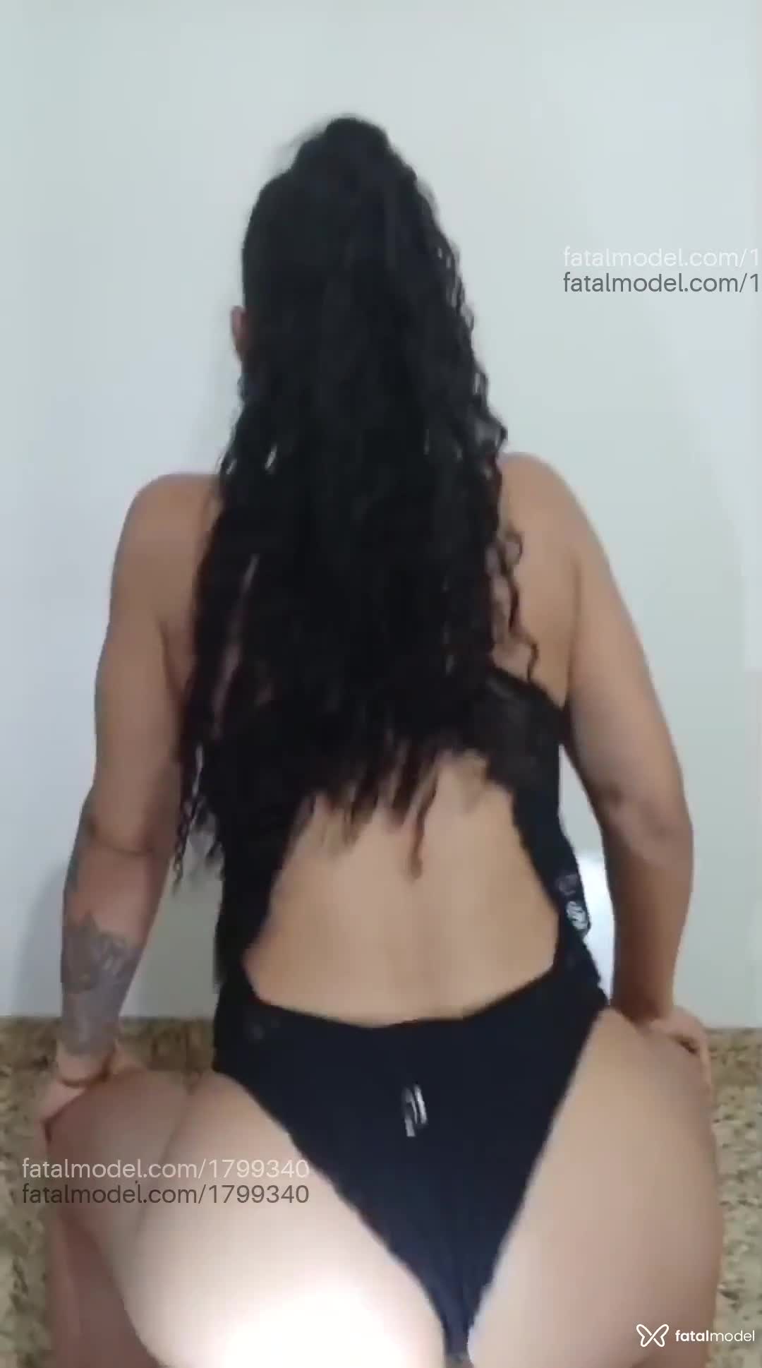 Acompanhante mulher morena (o) de olhos pretos em Goiânia - Julia souza